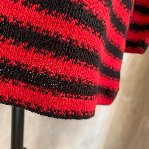 INTRO. Turtleneck Tunic Sweater Red & Black Striped NEW XLarge - Picture 5 of 15